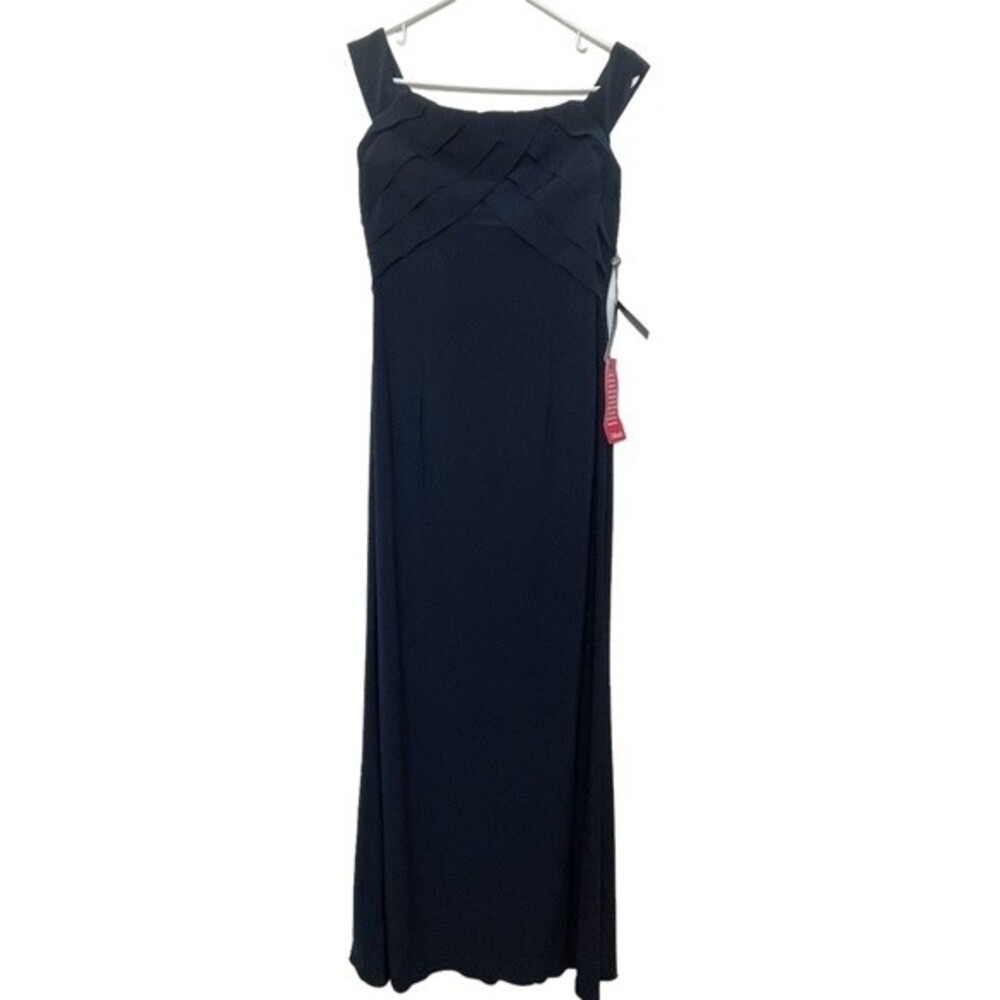 NWT Adrianna Papell Off Shoulder Jersey Gown in Midnight Blue Size 10.